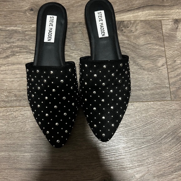 Steve Madden Size 6.5 Studded Mules - Picture 2 of 5